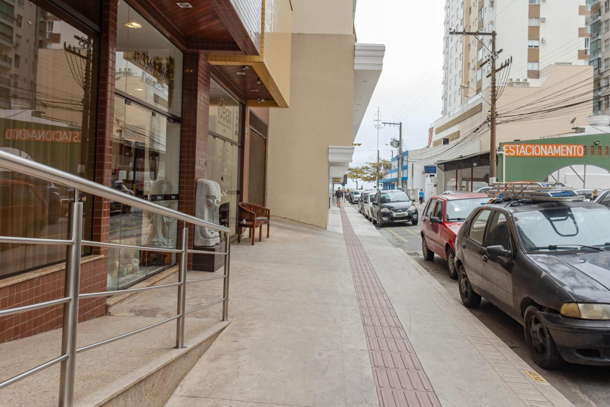 Elegancia Classica A 1 Quadra Da Em Bc N704 Balneario Camboriu