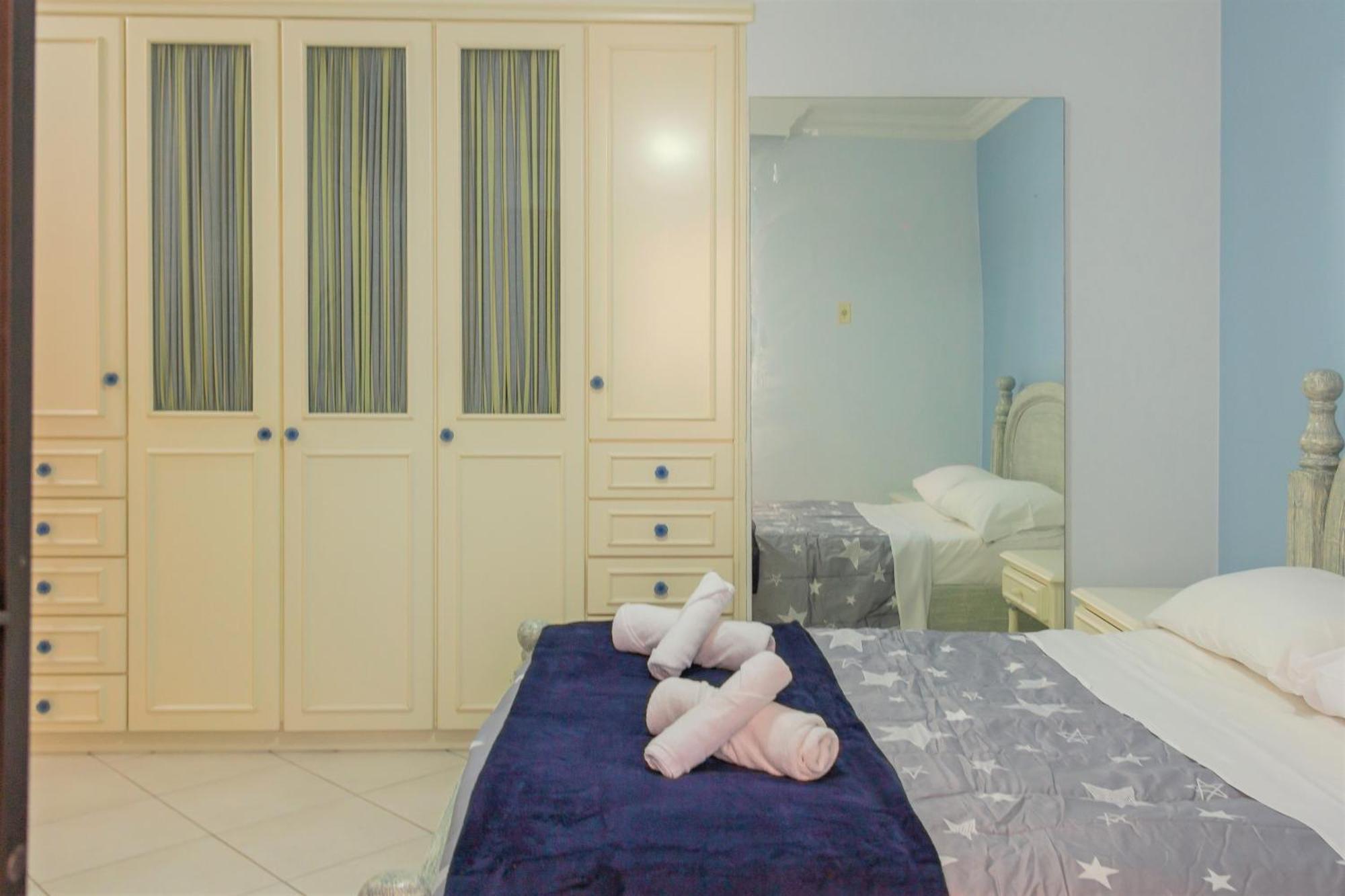 Apartamento Elegancia Classica A 1 Quadra Da Em Bc N704 *