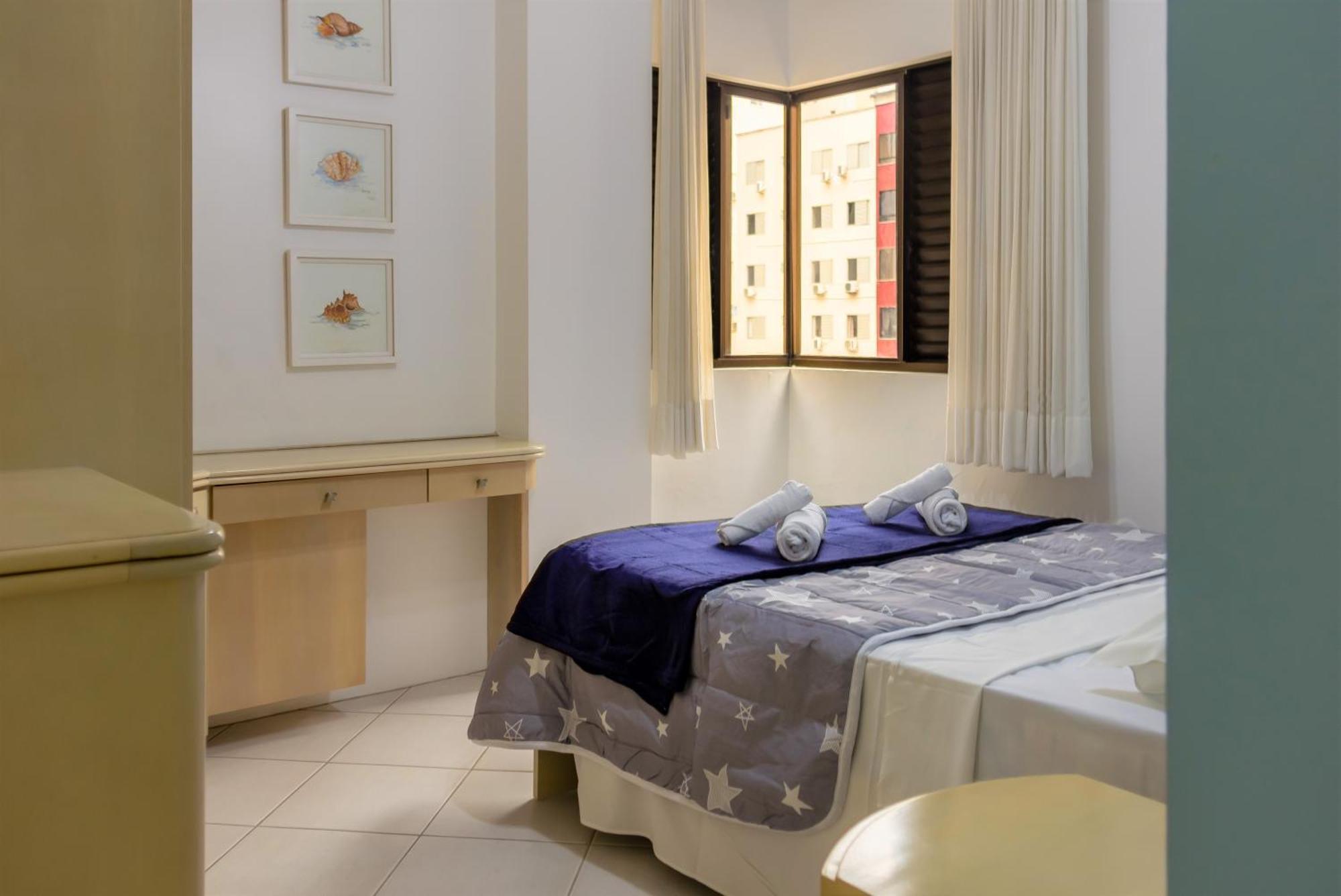 Elegancia Classica A 1 Quadra Da Em Bc N704 Apartamento *